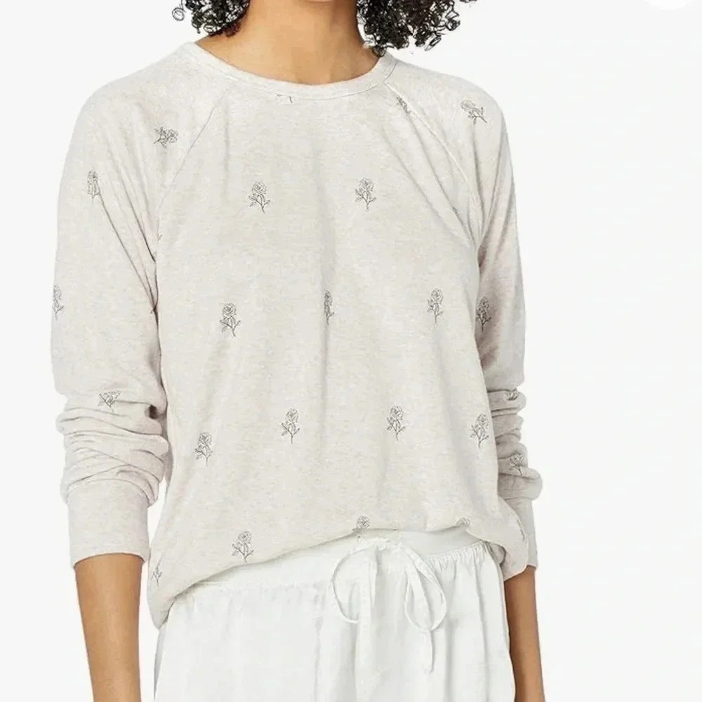 PJ Salvage Women’s Pale Pink Rose Print Crewneck‎ Sweatshirt Lounge Top XS NWT